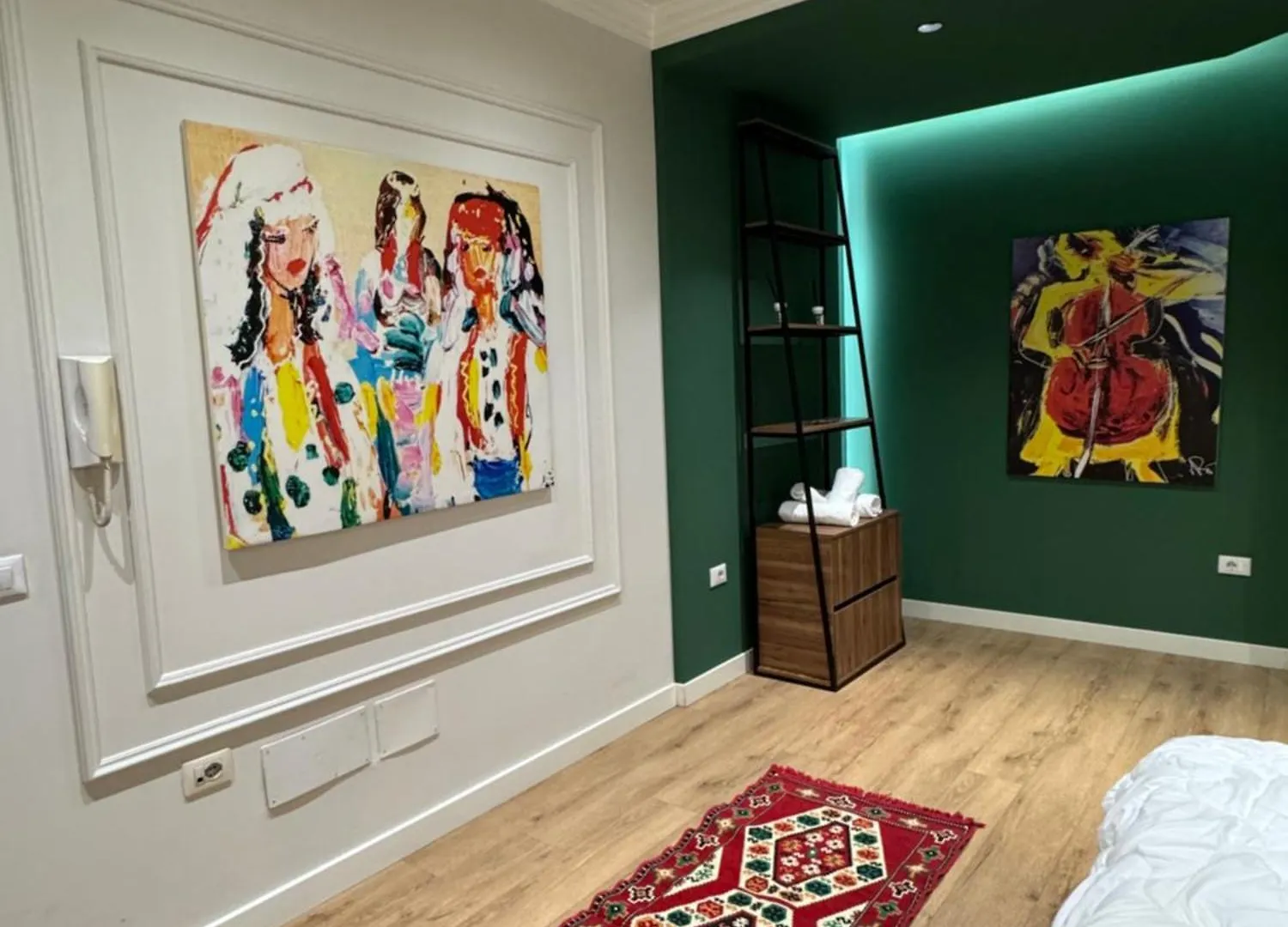 Prayla Luxury Apartment At Condor Center Tirana