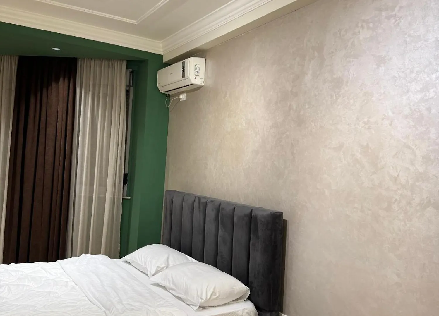 Prayla Luxury Apartment At Condor Center ティラナ