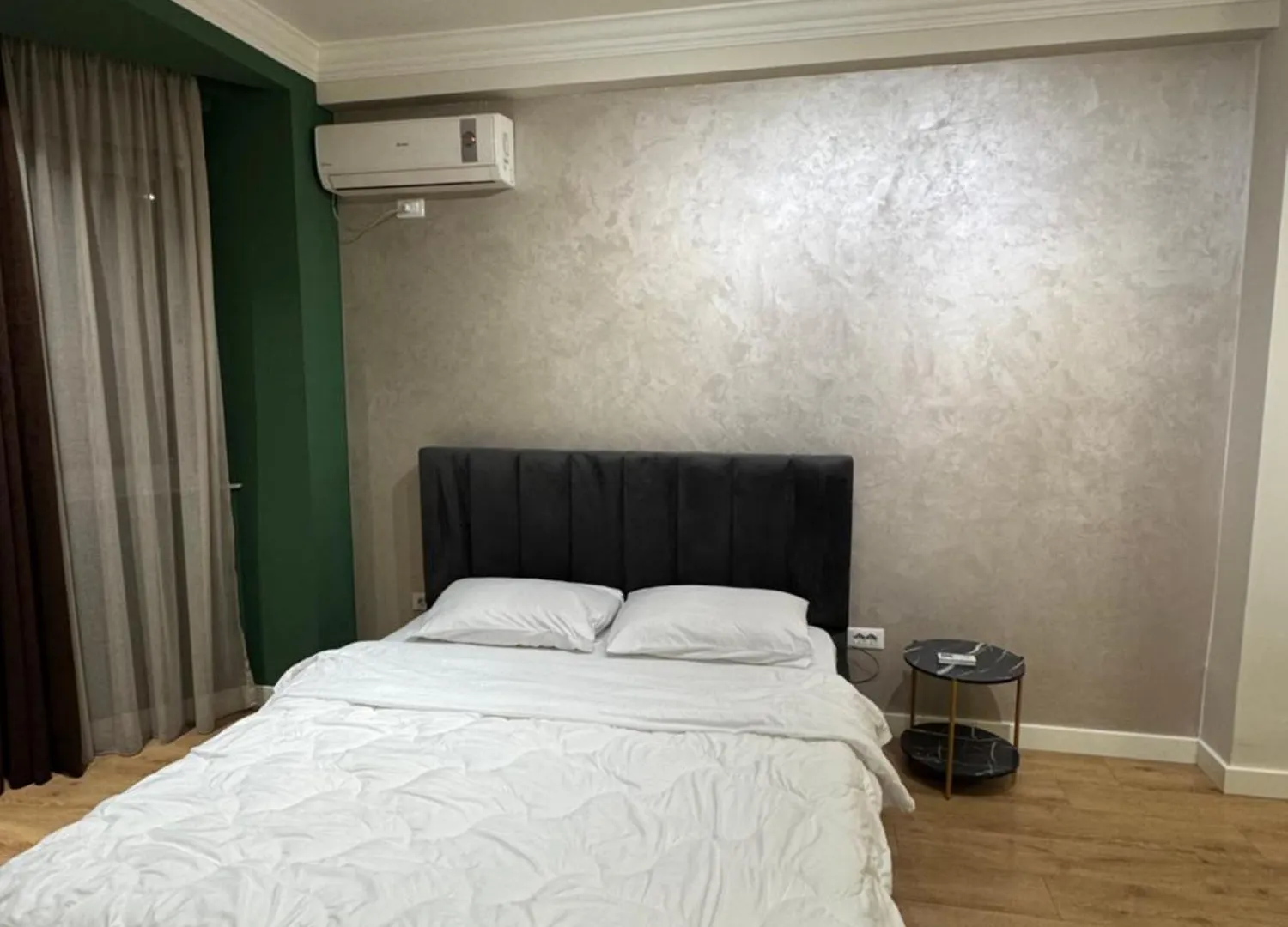 Prayla Luxury Apartment At Condor Center ティラナ